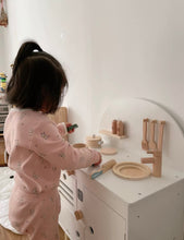 Load image into Gallery viewer, Cute Scandavian Kitchen Set

